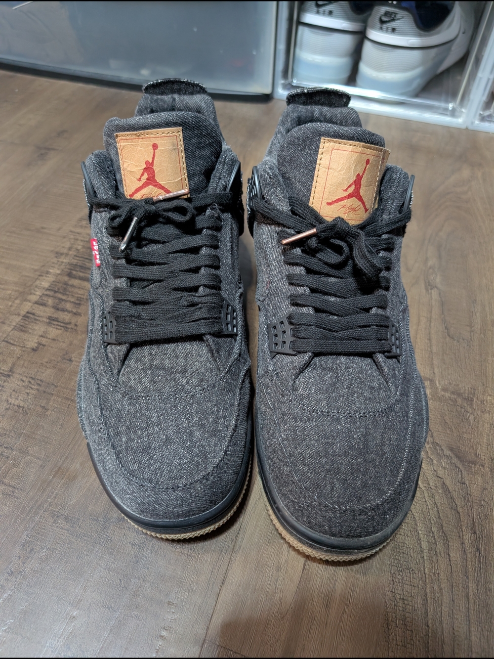 Air Jordan 4 x Levi's Black Denim - Picture 2 of 9